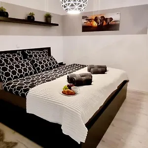 Apartment New Modern Selfcheckin Publicfreeparking Highspeed Wifi Kingsizebed Baden-Baden